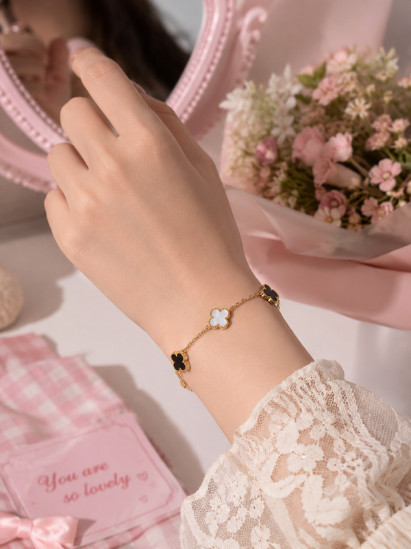 Midnight Clover Bracelet ✨