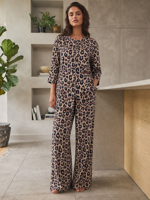 Women's Sleepwear Suit - Tiger Paw